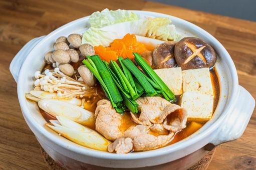 チゲ鍋 チゲ鍋,鍋料理,韓国風の写真素材