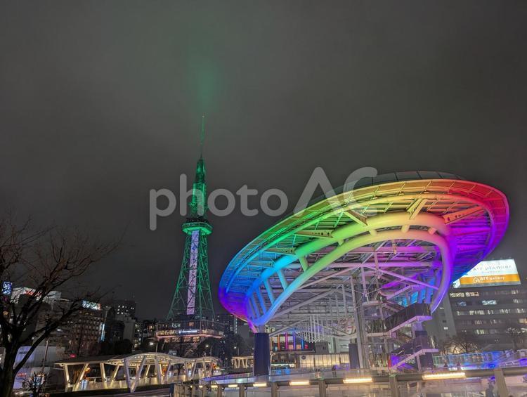 夜の名古屋テレビ塔とオアシス21 中部電力,mirai,towerの写真素材