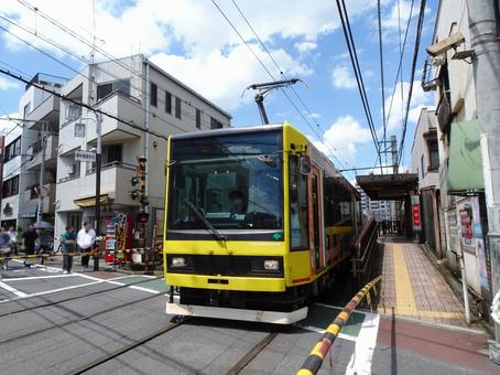 庚申塚停留場(東京さくらトラム) 庚申塚停留場(東京さくらトラム) 庚申塚駅,巣鴨庚申塚,都電荒川線の写真素材