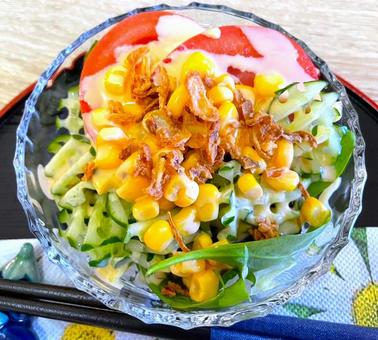 コーンサラダ コーンサラダの写真