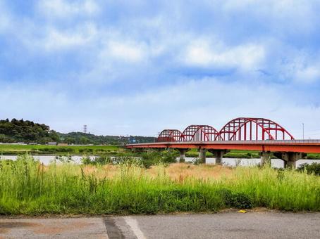 利根川を渡る神崎大橋 千葉と茨城の県境 利根川を渡る神崎大橋 千葉と茨城の県境の写真