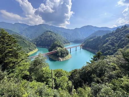 夏の奥大井湖上駅 夏の奥大井湖上駅 奥大井湖上駅,井川線,奥大井の写真素材