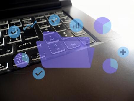 グラフとパソコンを組合わせたビジネス分析 パソコン,グラフ,分析の写真素材