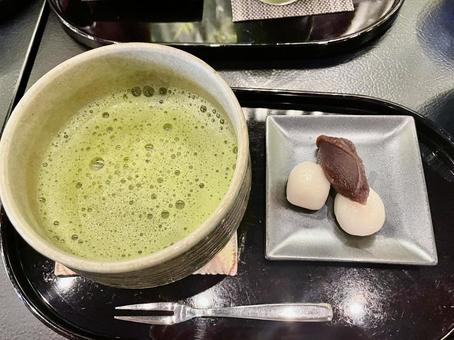 美しい抹茶と和菓子のセット 美しい抹茶と和菓子のセット 抹茶,和菓子,日本の写真素材