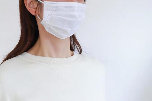 マスク姿の女性 マスク姿の女性 マスク,不織布,感染症の写真素材