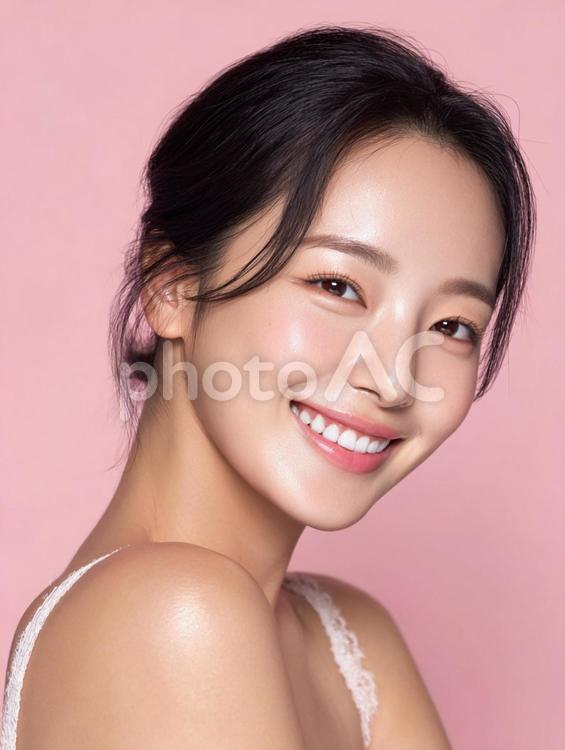 透明感あふれる肌：明るい表情 女性,アジア人,若い女性の写真素材