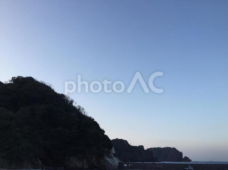 ヒリゾ浜の夜明け　静岡三浦半島 ヒリゾ浜,三浦半島,夜明けの写真素材