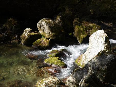 秋の渓谷 川,渓谷,水の写真素材