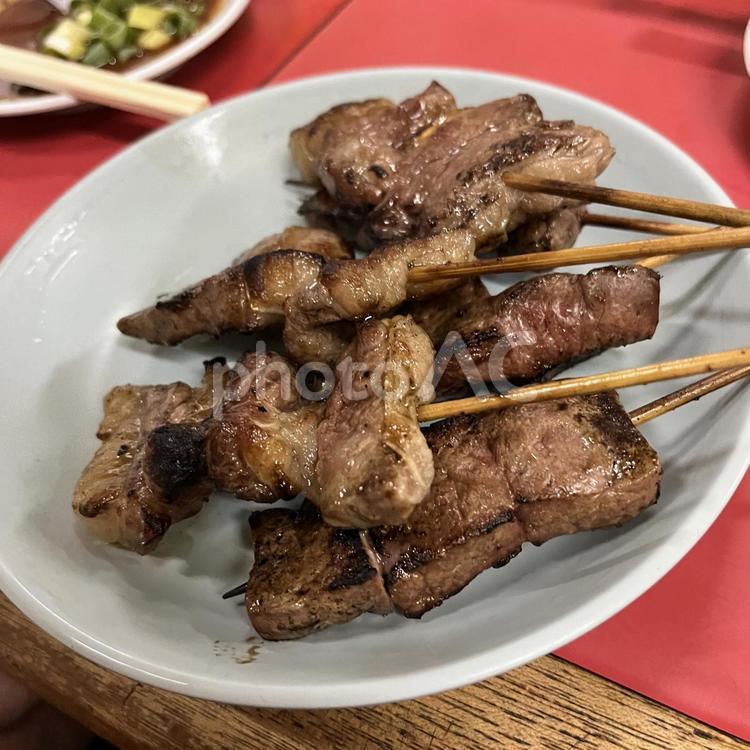 ホルモン串 焼肉,ホルモン,つまみの写真素材