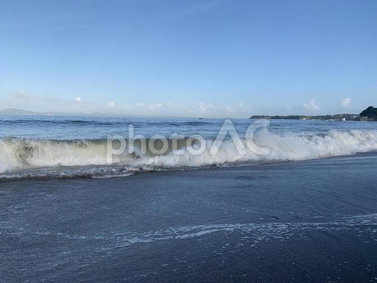 台風の近づく高波のビーチ 荒波,ビーチ,台風の写真素材