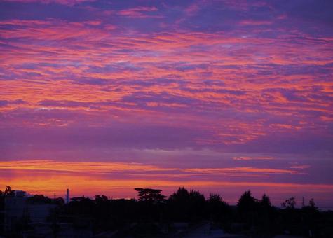 朝焼け 朝焼け 朝焼け,夕焼け,夜明けの写真素材