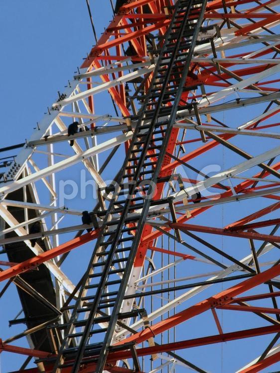 鉄塔がある風景 鉄塔,送電線,電線の写真素材