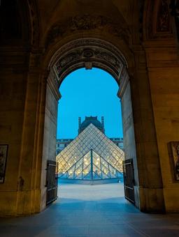 ルーブル美術館 ルーブル美術館 ルーブル美術館,ルーブル,三角の写真素材