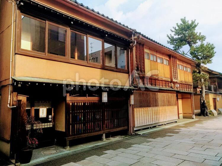 金沢にし茶屋街の町並み 金沢,茶屋,にし茶屋の写真素材