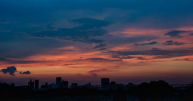 夕焼け 夕焼け 夏,夕焼け,空の写真素材
