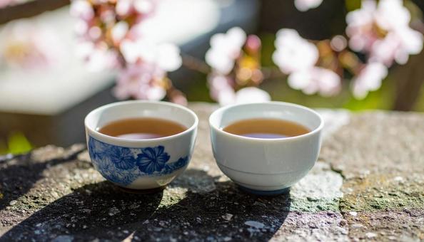 ペアの湯のみ　夫婦湯飲みの写真