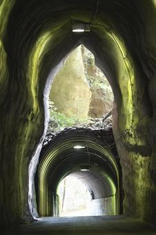 Photo, yoroiko valley, mutual prosperity tunnel, yoro valley hot spring, 