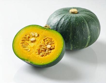 秋の味覚 かぼちゃ 断面 切り口 秋の味覚 かぼちゃ 断面 切り口の写真