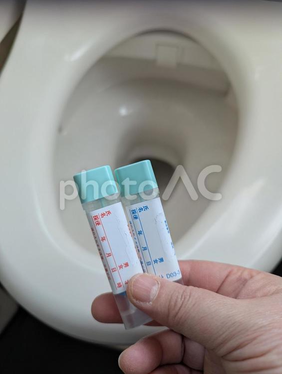 検便検査キットと洋式トイレ 検便,健康,検査の写真素材