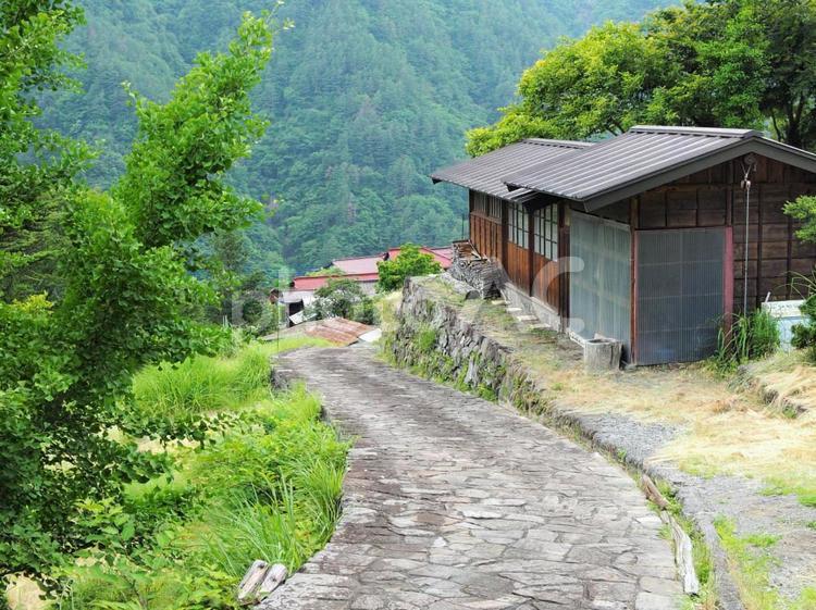 赤沢宿の石畳 石畳,道,町並みの写真素材