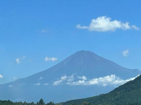 新東名からの富士山 新東名からの富士山の写真