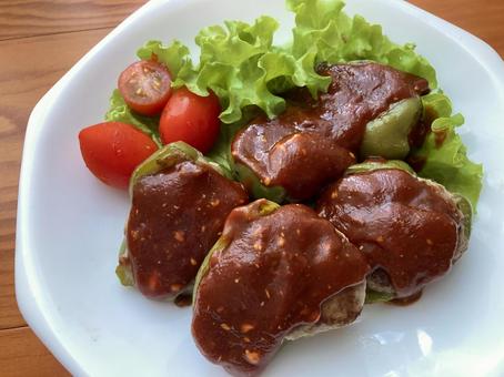 ピーマンの肉詰め ピーマンの肉詰めの写真