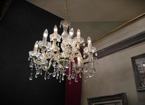 シャンデリア シャンデリア シャンデリア,天井,照明の写真素材