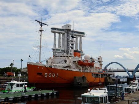 Nagoya Port Antarctic research vessel Fuji, JPG