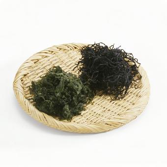 乾燥海苔とひじき ざる盛り 乾燥海苔とひじき ざる盛りの写真
