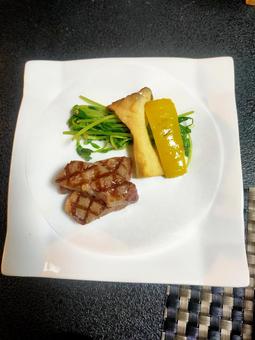 ステーキ ステーキ,フランス料理,美味しいの写真素材