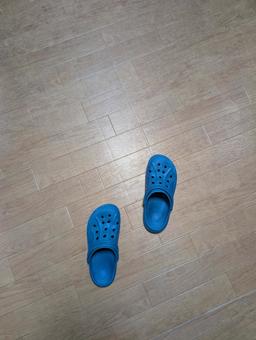 屋内のスリッパ 屋内,スリッパ,青の写真素材