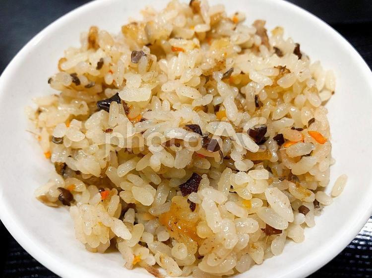 沖縄の炊き込みご飯　ジューシー 沖縄,ジューシー,炊き込みご飯の写真素材