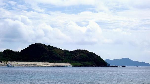 慶良間諸島の安慶名敷島の眺望 慶良間諸島の安慶名敷島の眺望 安慶名敷島,海,空の写真素材