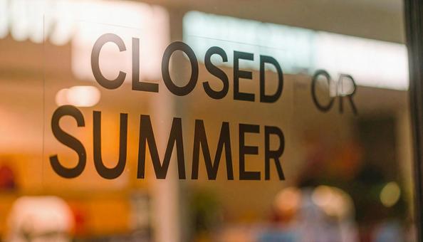 夏季休業のお知らせ 夏季休業のお知らせの写真