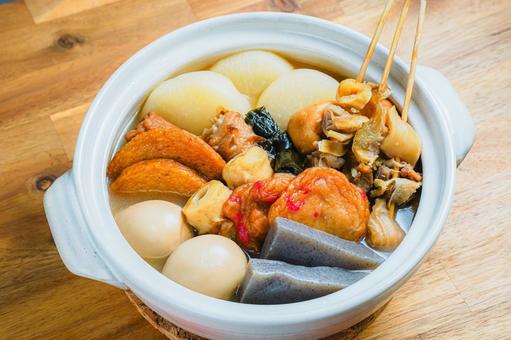 具だくさんのおでん おでん,鍋料理,大根の写真素材