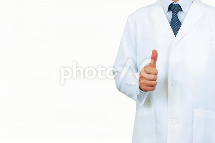 医師　薬剤師　歯科医　白衣を着た男性 医師,薬剤師,歯科医の写真素材