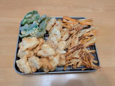 てんぷら てんぷら てんぷら,天プラ,揚げ物の写真素材