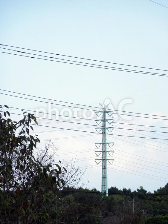 鉄塔がある風景 鉄塔,送電線,電線の写真素材
