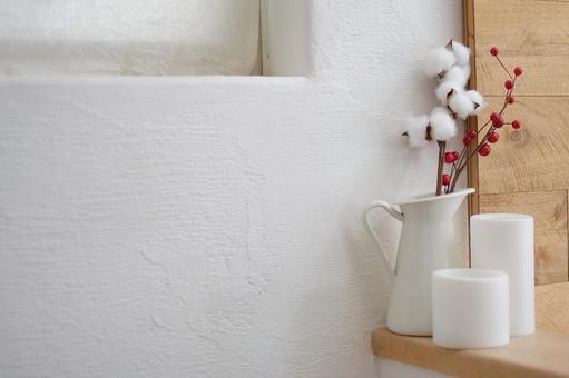 リビングに飾ったコットンフラワー 秋,ドライフラワー,木の実の写真素材