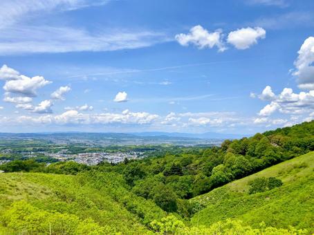 高台から望む街並み 若草山,一重目,頂上の写真素材