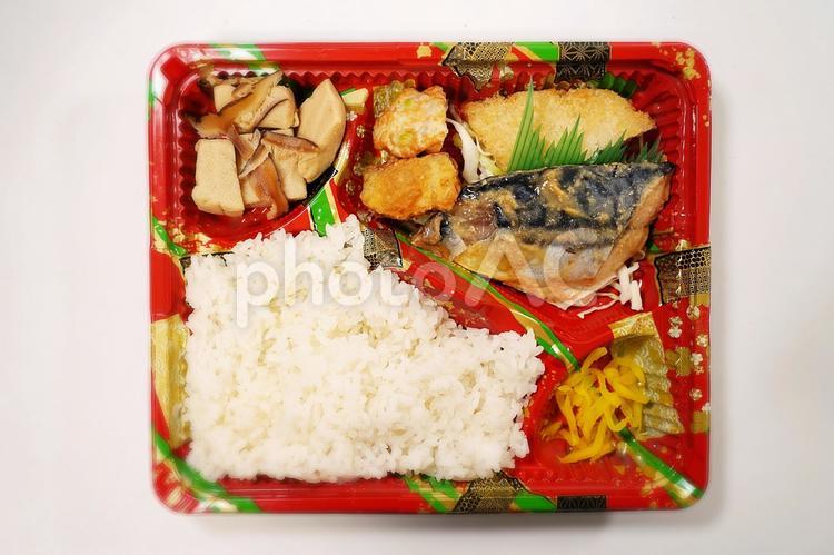 鯖の味噌味弁当のテイクアウト 鯖の味噌煮,サバの味噌煮,お弁当の写真素材