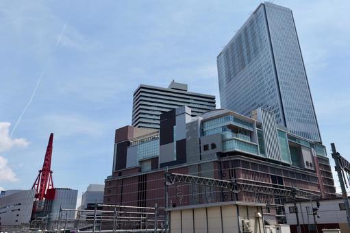 大阪駅のビル群 大阪駅,ビル群,夏の写真素材