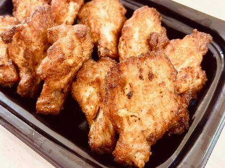 大量のフライドチキン 大量のフライドチキン チキン,鶏肉,ジャンキーの写真素材