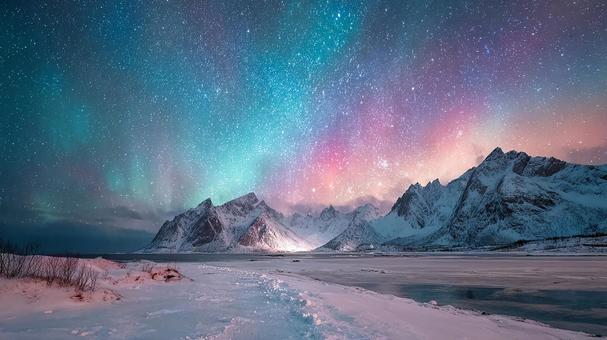 美しすぎる冬の夜空、オーロラ現象 美しすぎる冬の夜空、オーロラ現象の写真