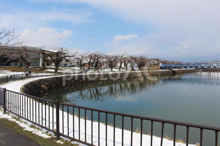 4月上旬の函館五稜郭公園② 函館,五稜郭,五稜郭公園の写真素材