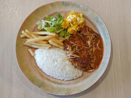 洋食屋さんの「きのこハンバーグライス」 ハンバーグ,洋食屋,きのこソースの写真素材