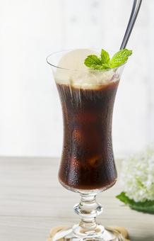 コーヒーフロート コーヒーフロート コーヒーフロート,冷たい,アイスコーヒーの写真素材