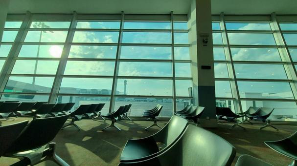 空港の待ち時間 空港の待ち時間 空港,エアポート,待つの写真素材