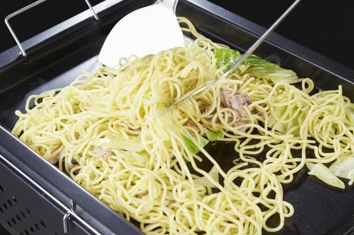 やきそば やきそば 焼きそば,調理シーン,調理の写真素材