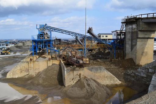 砕石工場 建設資材の生産現場 砕石工場,採石工場,砕石場の写真素材